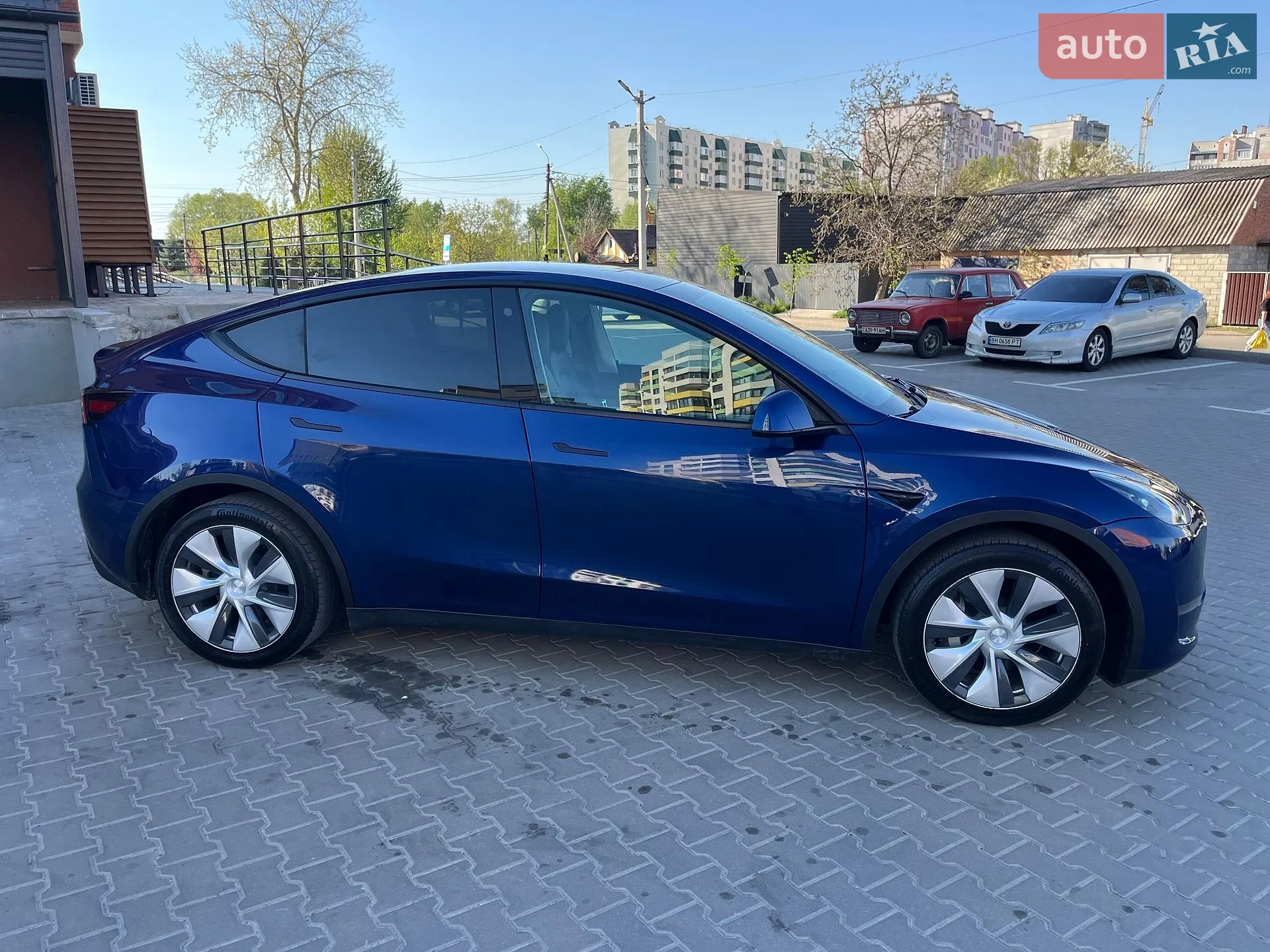 2021 Tesla Model Y - мініатюра 3