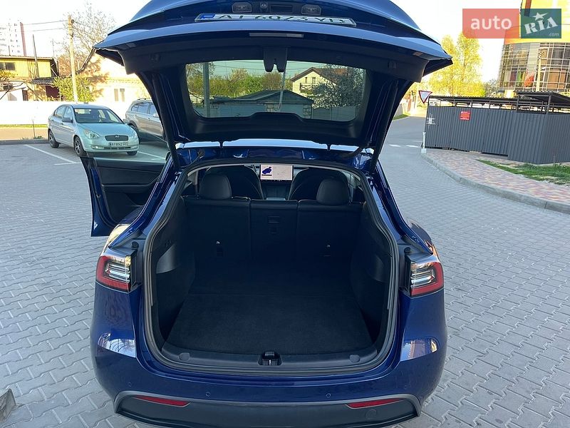 Внедорожник / Кроссовер Tesla Model Y 2021 в Борисполе