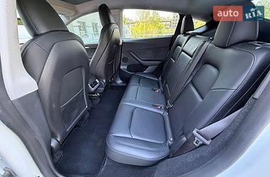 Внедорожник / Кроссовер Tesla Model Y 2023 в Киеве