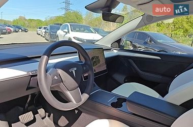 Внедорожник / Кроссовер Tesla Model Y 2024 в Львове