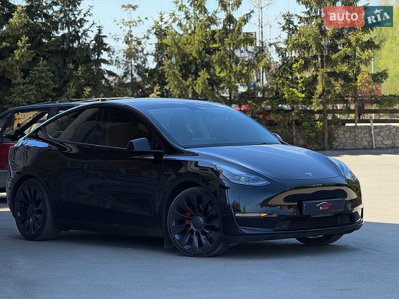 Внедорожник / Кроссовер Tesla Model Y 2022 в Тернополе