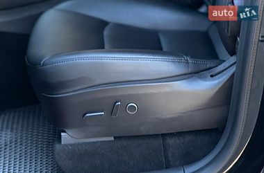 Внедорожник / Кроссовер Tesla Model Y 2022 в Тернополе