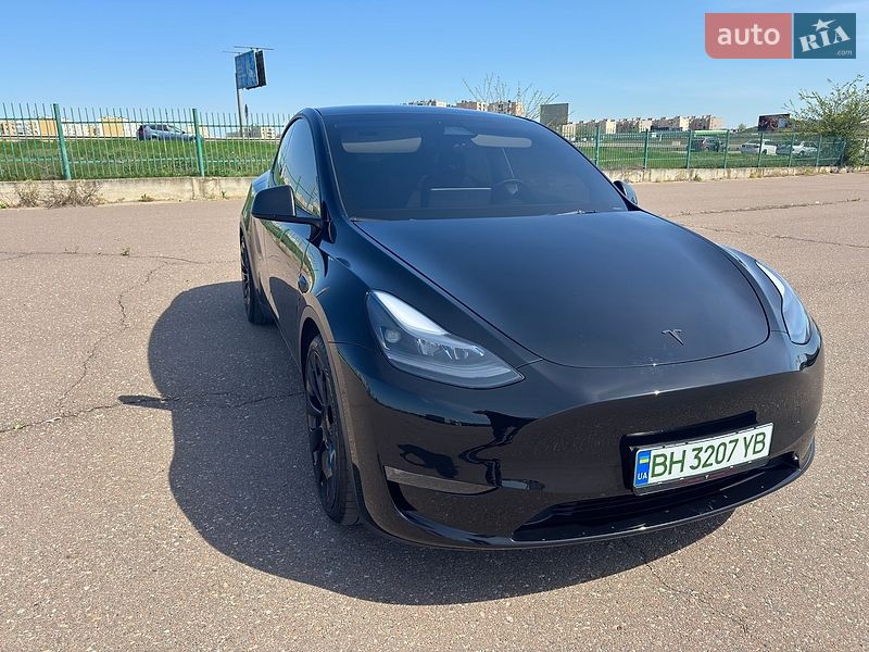 Внедорожник / Кроссовер Tesla Model Y 2023 в Одессе