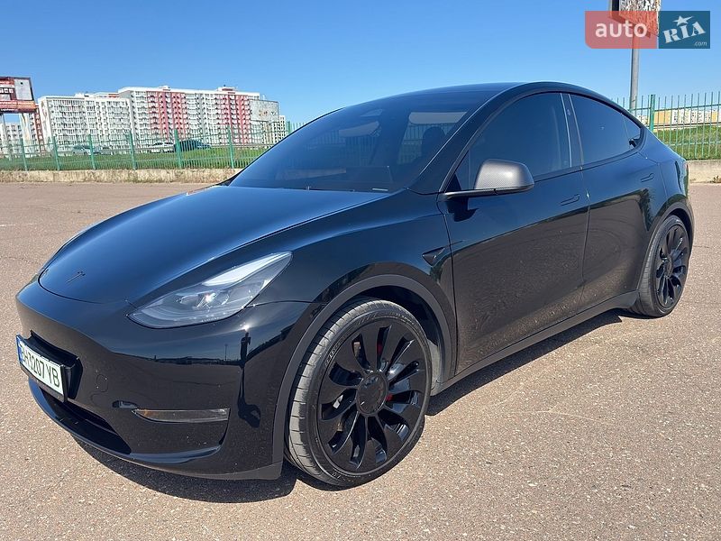 Внедорожник / Кроссовер Tesla Model Y 2023 в Одессе