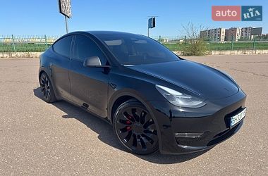 Внедорожник / Кроссовер Tesla Model Y 2023 в Одессе