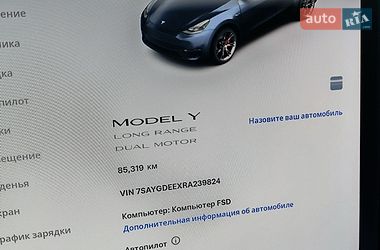 Внедорожник / Кроссовер Tesla Model Y 2024 в Львове