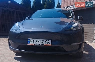 Внедорожник / Кроссовер Tesla Model Y 2023 в Полтаве