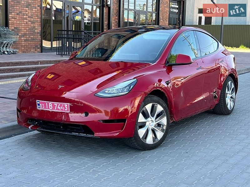 Внедорожник / Кроссовер Tesla Model Y 2023 в Виннице