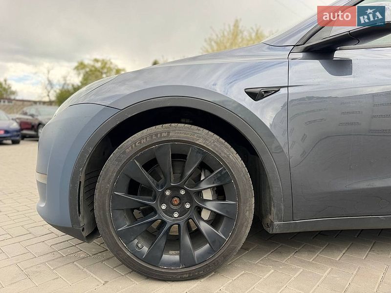 Внедорожник / Кроссовер Tesla Model Y 2022 в Луцке