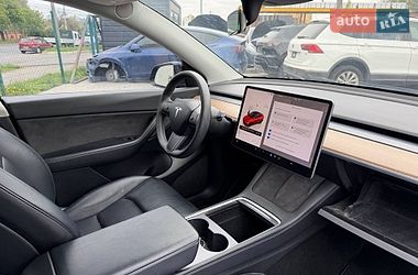 Внедорожник / Кроссовер Tesla Model Y 2022 в Луцке