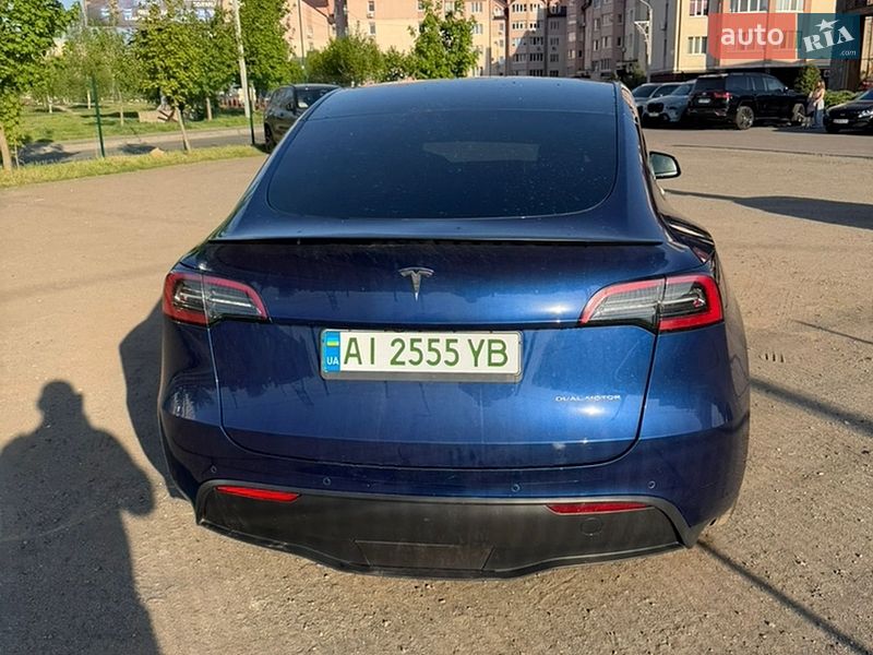 Внедорожник / Кроссовер Tesla Model Y 2022 в Киеве