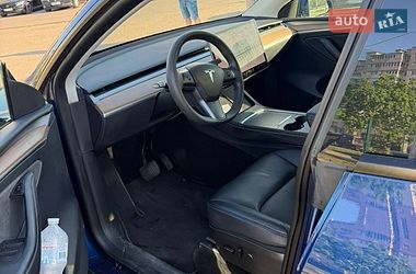 Внедорожник / Кроссовер Tesla Model Y 2022 в Киеве