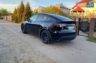 Позашляховик / Кросовер Tesla Model Y 2020 в Івано-Франківську