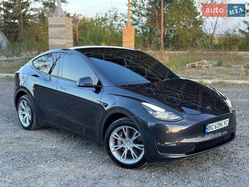Внедорожник / Кроссовер Tesla Model Y 2024 в Самборе