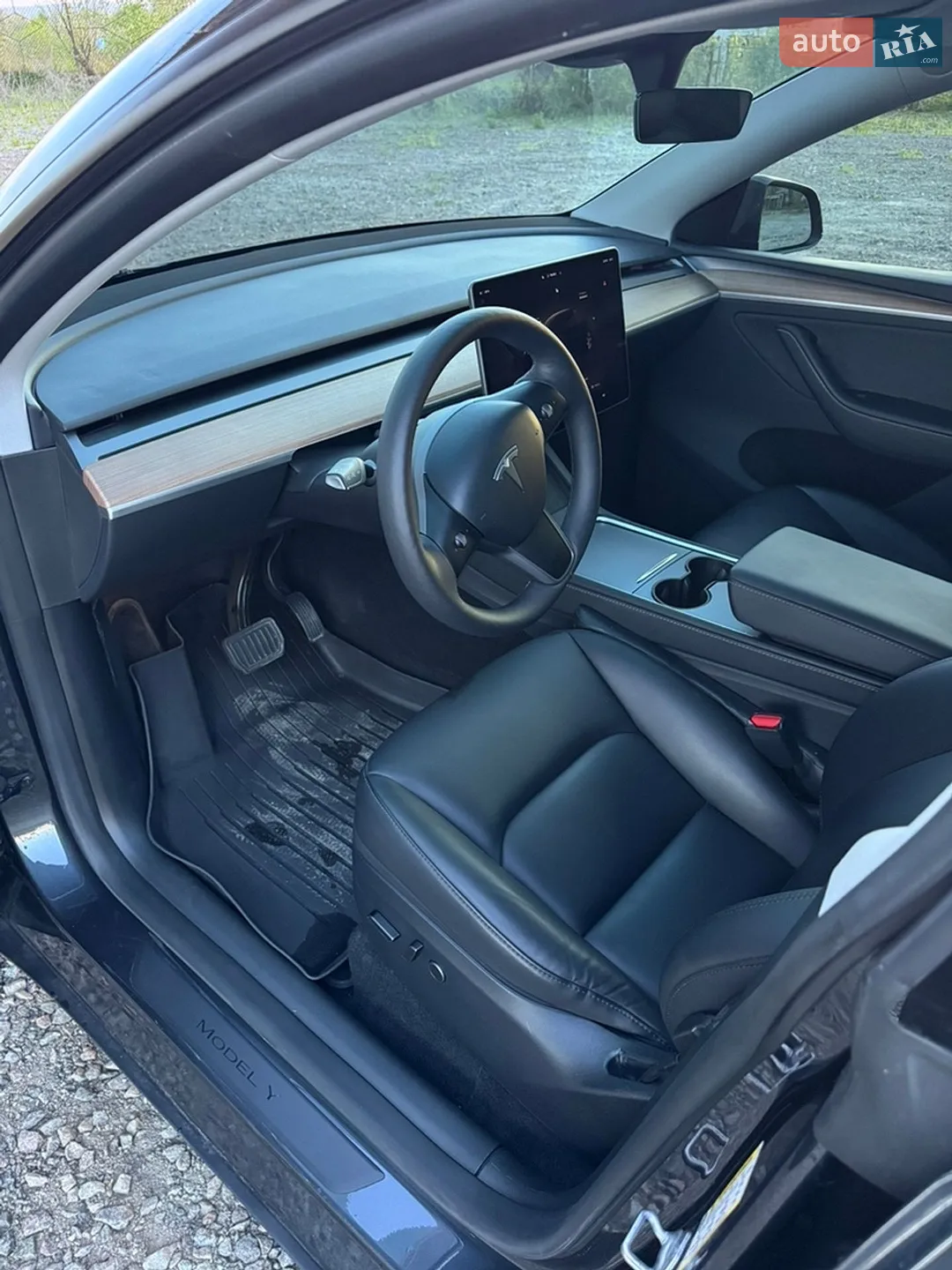 2024 Tesla Model Y - мініатюра 18