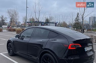 Внедорожник / Кроссовер Tesla Model Y 2021 в Киеве