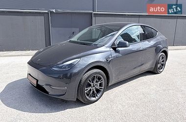Внедорожник / Кроссовер Tesla Model Y 2024 в Киеве