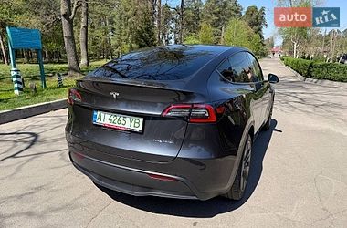 Позашляховик / Кросовер Tesla Model Y 2024 в Києві