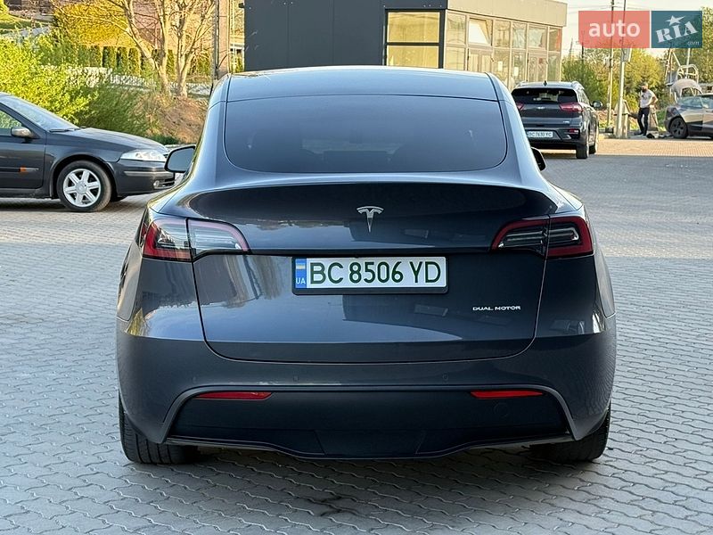 Внедорожник / Кроссовер Tesla Model Y 2021 в Львове