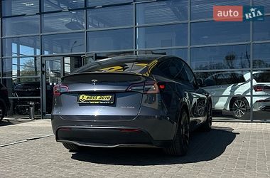 Позашляховик / Кросовер Tesla Model Y 2023 в Івано-Франківську