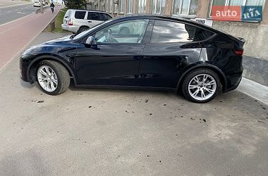 Внедорожник / Кроссовер Tesla Model Y 2020 в Киеве