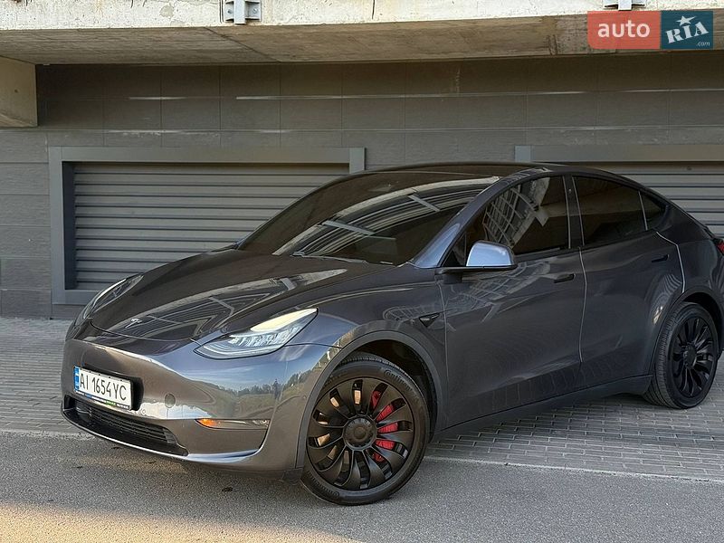 Позашляховик / Кросовер Tesla Model Y 2020 в Києві