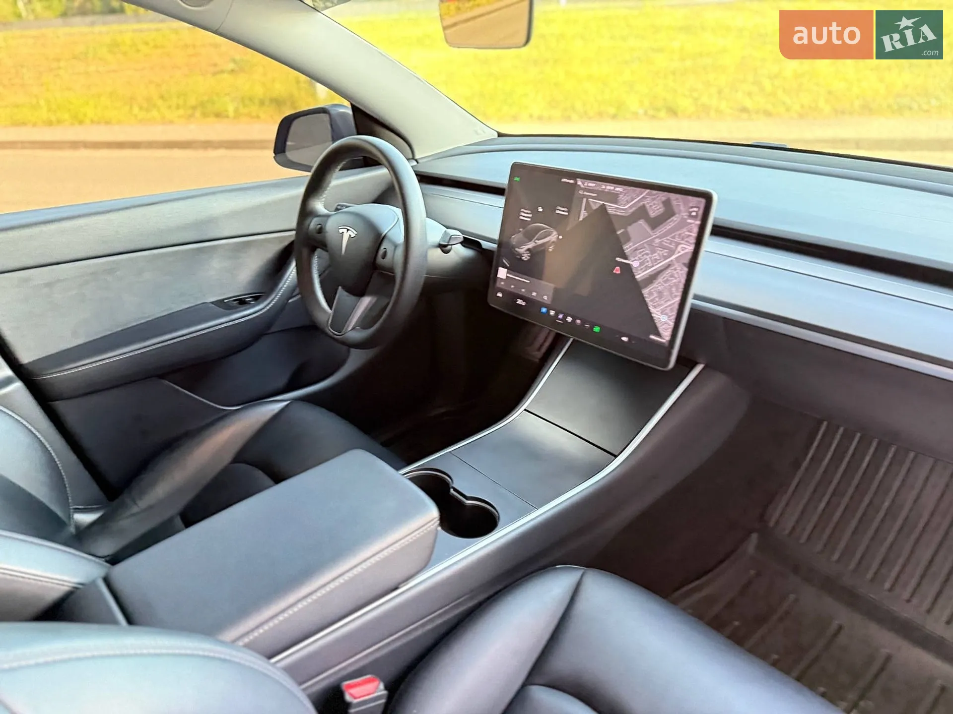 2020 Tesla Model Y - мініатюра 23