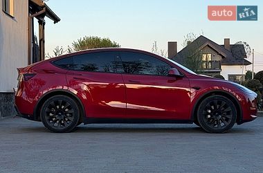 Внедорожник / Кроссовер Tesla Model Y 2023 в Стрые