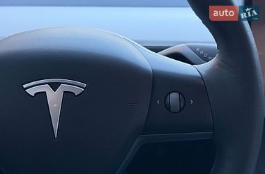 Внедорожник / Кроссовер Tesla Model Y 2023 в Стрые
