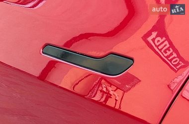 Внедорожник / Кроссовер Tesla Model Y 2023 в Стрые