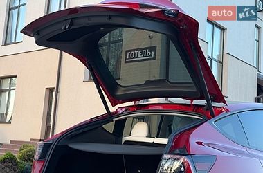 Внедорожник / Кроссовер Tesla Model Y 2023 в Стрые