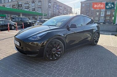 Позашляховик / Кросовер Tesla Model Y 2023 в Києві
