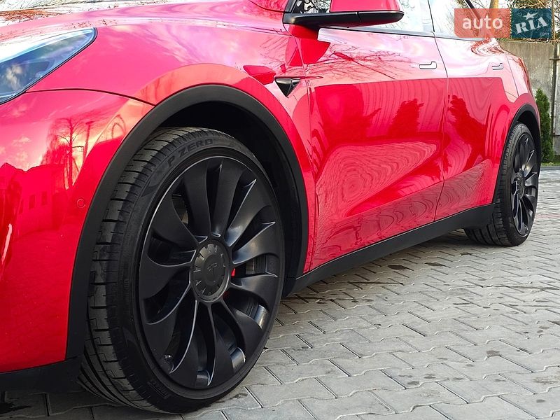 Внедорожник / Кроссовер Tesla Model Y 2022 в Костополе