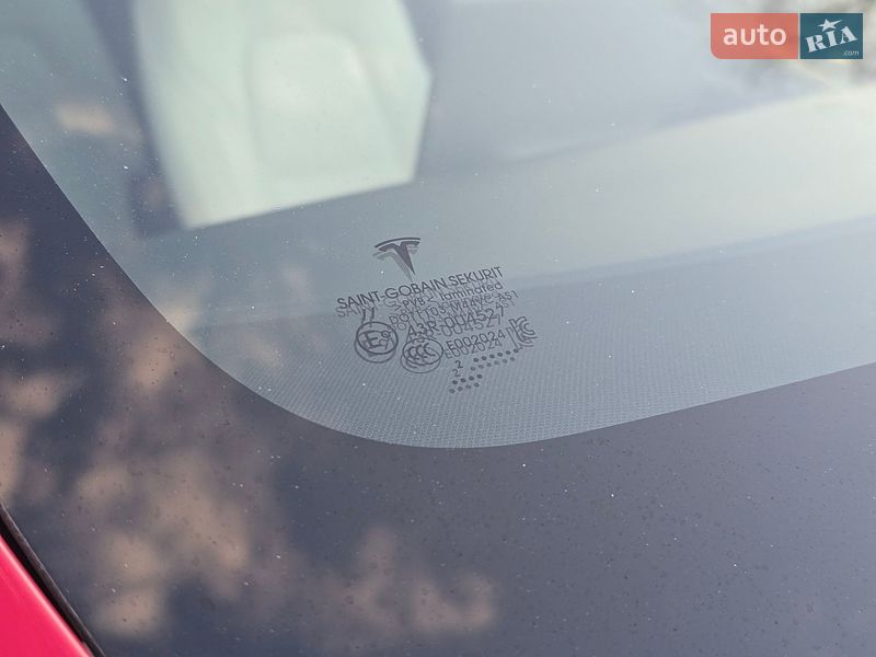 Внедорожник / Кроссовер Tesla Model Y 2022 в Костополе