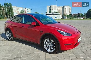 Позашляховик / Кросовер Tesla Model Y 2023 в Черкасах
