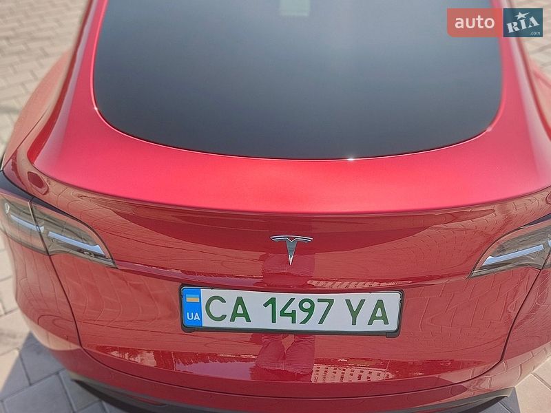 Позашляховик / Кросовер Tesla Model Y 2023 в Черкасах