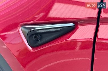 Позашляховик / Кросовер Tesla Model Y 2023 в Києві