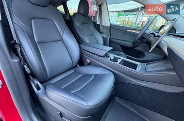 Позашляховик / Кросовер Tesla Model Y 2023 в Києві