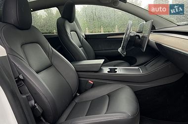 Внедорожник / Кроссовер Tesla Model Y 2023 в Львове