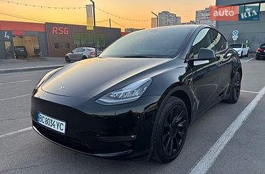 Позашляховик / Кросовер Tesla Model Y 2022 в Харкові