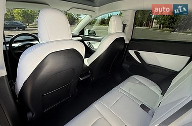 Внедорожник / Кроссовер Tesla Model Y 2022 в Кривом Роге