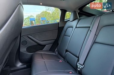 Внедорожник / Кроссовер Tesla Model Y 2024 в Стрые