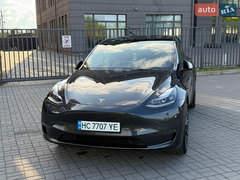 Внедорожник / Кроссовер Tesla Model Y 2024 в Львове