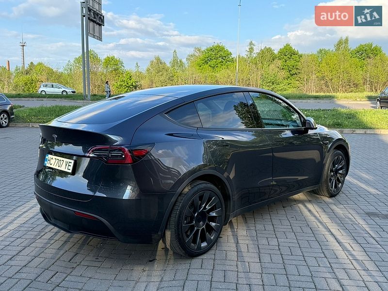 Внедорожник / Кроссовер Tesla Model Y 2024 в Львове