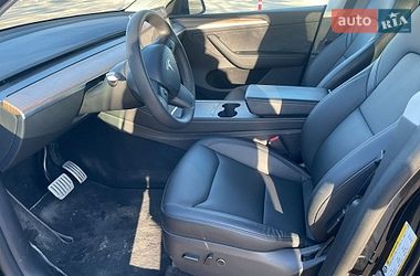 Позашляховик / Кросовер Tesla Model Y 2024 в Рівному