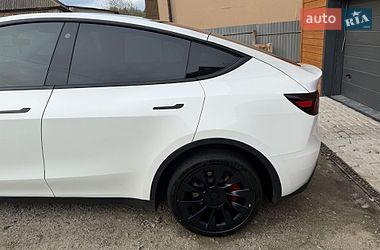 Позашляховик / Кросовер Tesla Model Y 2023 в Лісниках