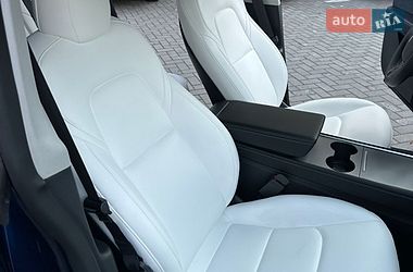 Внедорожник / Кроссовер Tesla Model Y 2022 в Кременчуге