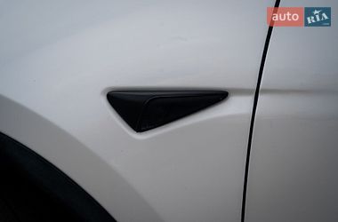 Внедорожник / Кроссовер Tesla Model Y 2020 в Хмельницком