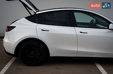 Внедорожник / Кроссовер Tesla Model Y 2020 в Хмельницком