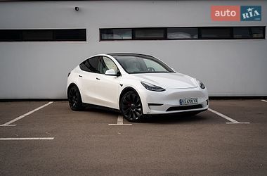 Внедорожник / Кроссовер Tesla Model Y 2020 в Хмельницком